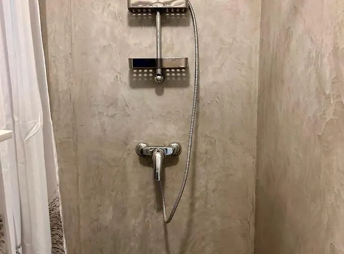 Amsterdam 50 - Basic, Incl Parking * Zandvoort